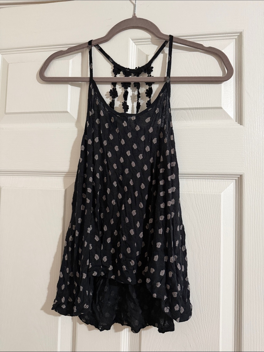Black Floral Lace-Back Womens Tank Top